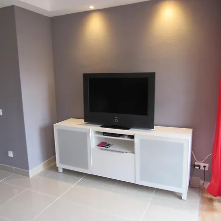 Per 4 Persones A Doctor Fleming A 5 Minuts De La Platja Gran Apartamento *