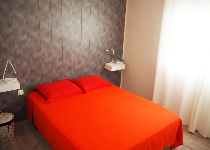 Per 4 Persones A Doctor Fleming A 5 Minuts De La Platja Gran Apartment *