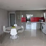 Per 4 Persones A Doctor Fleming A 5 Minuts De La Platja Gran Apartament